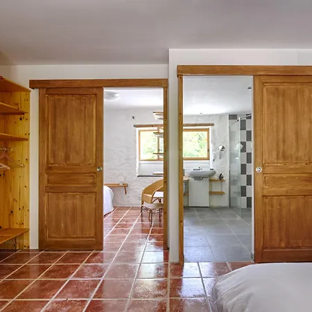 Domaine De Fraisse Hotel Leuc