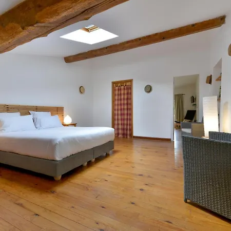 Hotel Domaine De Fraisse Leuc