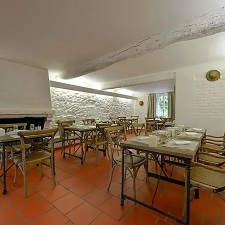 호텔 Domaine De Fraisse 룩