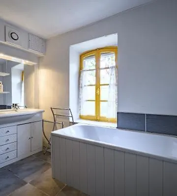 Hotell Domaine De Fraisse 3*