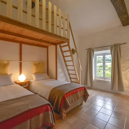 Hotel Domaine De Fraisse Leuc