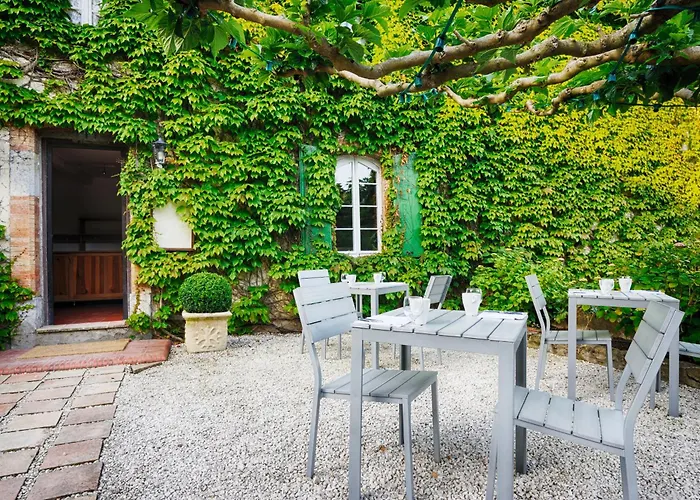 Domaine De Fraisse