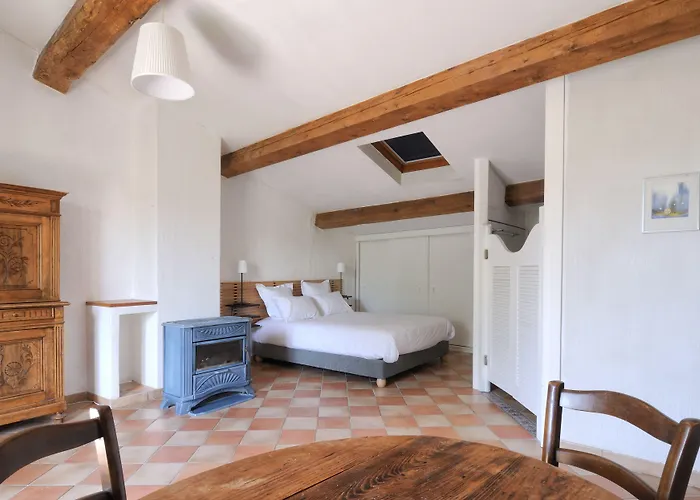 Hotel Domaine De Fraisse