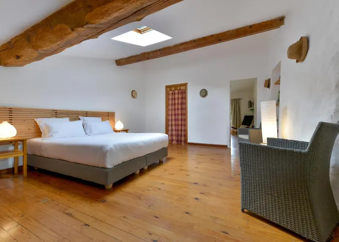 Hotel Domaine De Fraisse Leuc