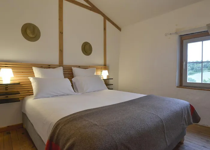 Domaine De Fraisse Hotel