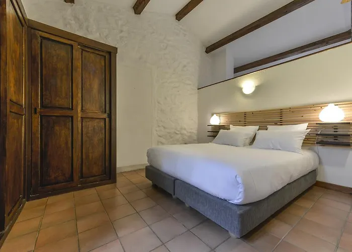 Domaine De Fraisse Hotel 3*
